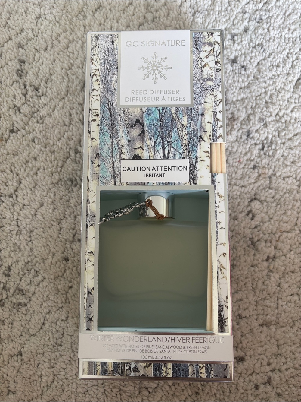 GC Signature Winter Wonderland Reed Diffuser Seafoam Green NWT